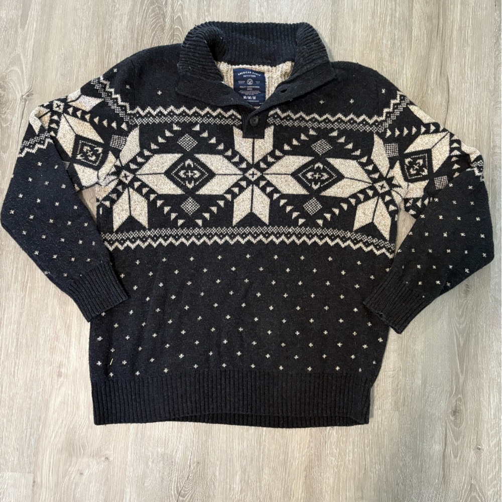 Mens Snowflake American Eagle sweater Medium